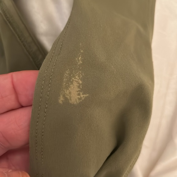 GUC ABERCROMBIE AND FITCH TOP M - Picture 4 of 5